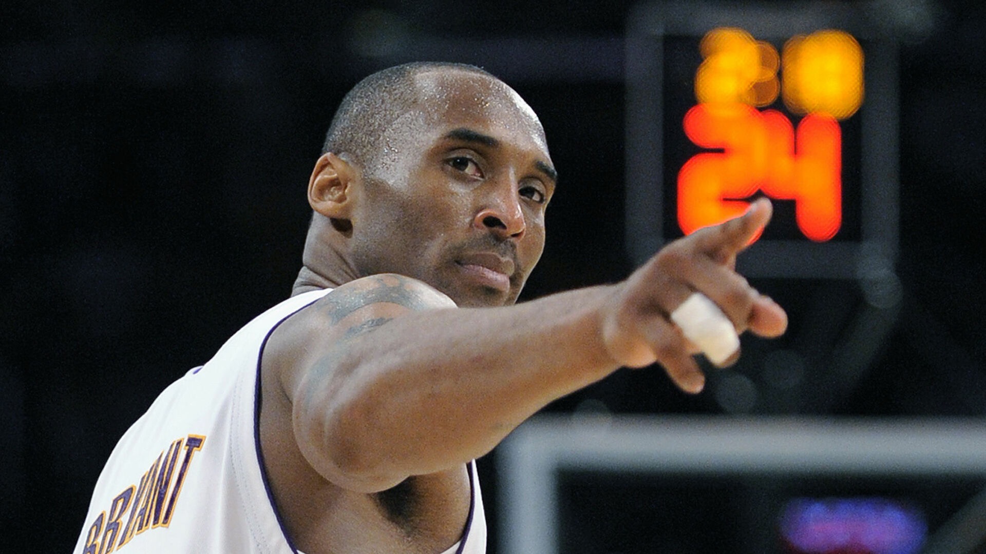 弱侧站位不 弱侧站位不