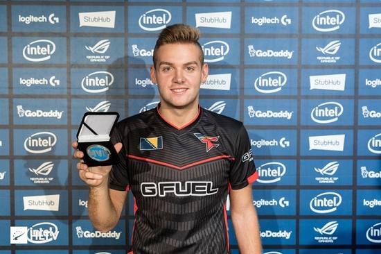 费内巴切都 费内巴切都