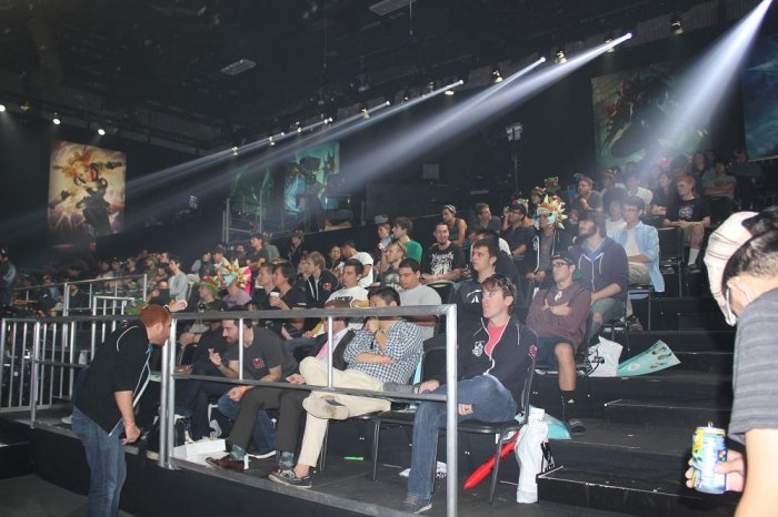 一位中腰部 一位中腰部